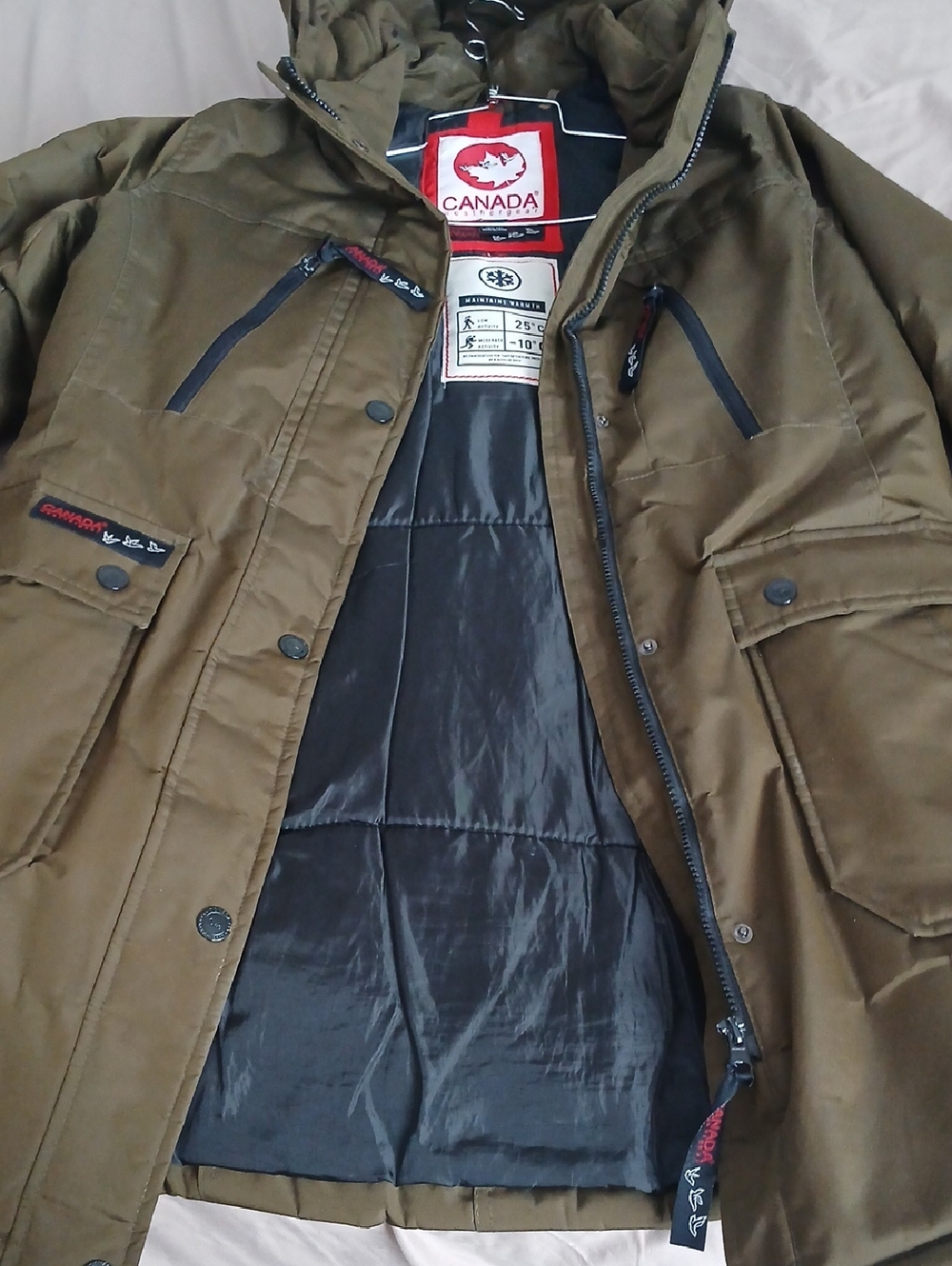 Men's Olive PARKA CANADA GOOSE JACKET SIZE M CONDITION 9/10